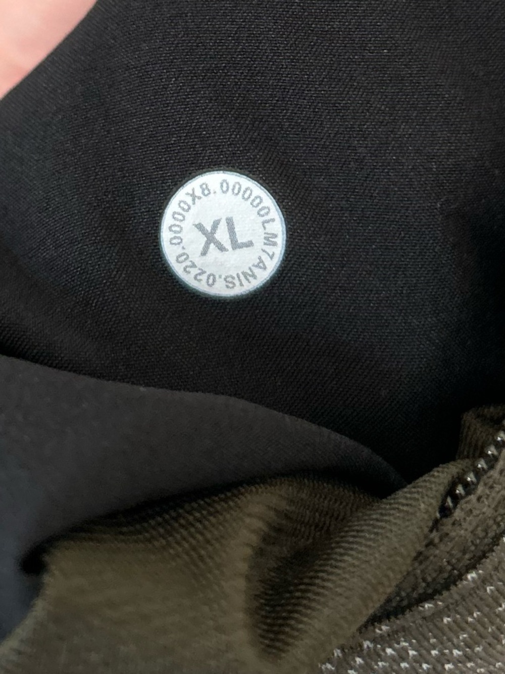 Lululemon T.H.E. Shorts XL - Picture 5 of 7